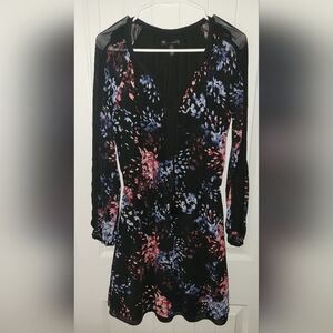 White House Black Market Long Sleeve Floral Dress Small